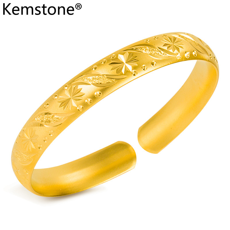 Kemstone 24k Gold Plated Starry Sky Cuff Bracelet for Women Wedding Jewelry ราคา 289 บาท*ส่งฟรี