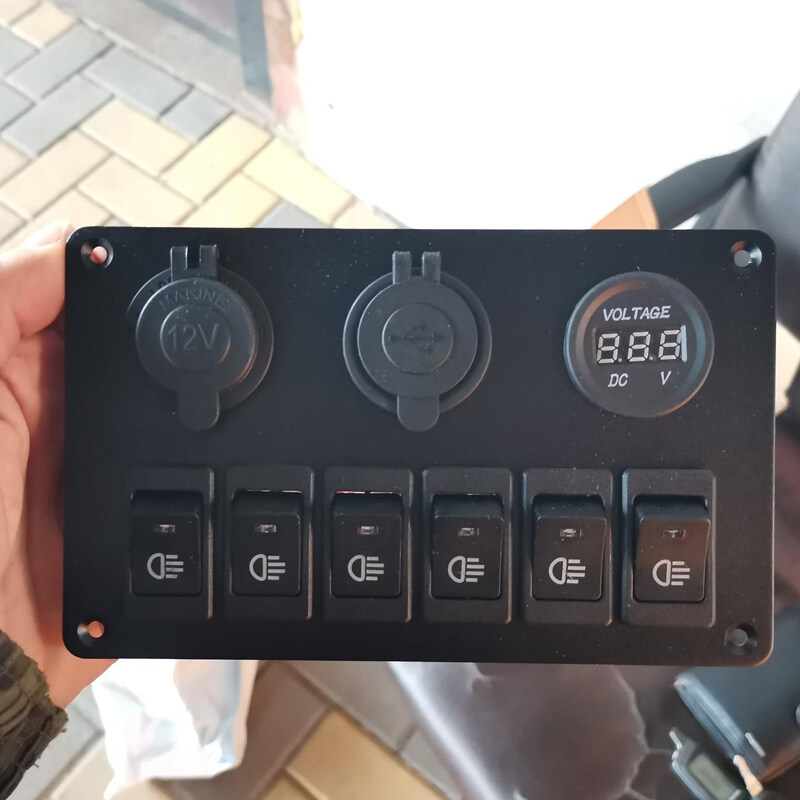 6-Buttons-LED-Rocker-Switch-Panel-Circuit-Breakers-For-Auto-Boat-Marine-Boat-Waterproof-Rocker-Switch (4)