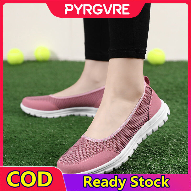 PYRGVRE Women's Lightweight Slip-On Sneakers for Casual Outdoor Activities