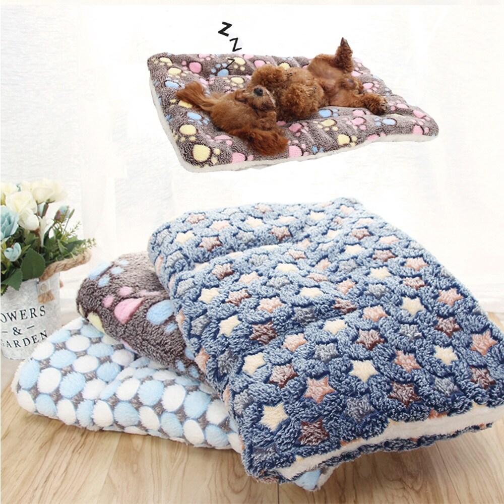 〖Kelulu pet〗Soft Flannel Thickened Pet Keep Warm Sleeping Cover Soft Fleece Pad Pet Blanket Bed Mat For Puppy Dog Cat Sofa Cushion Home Rug