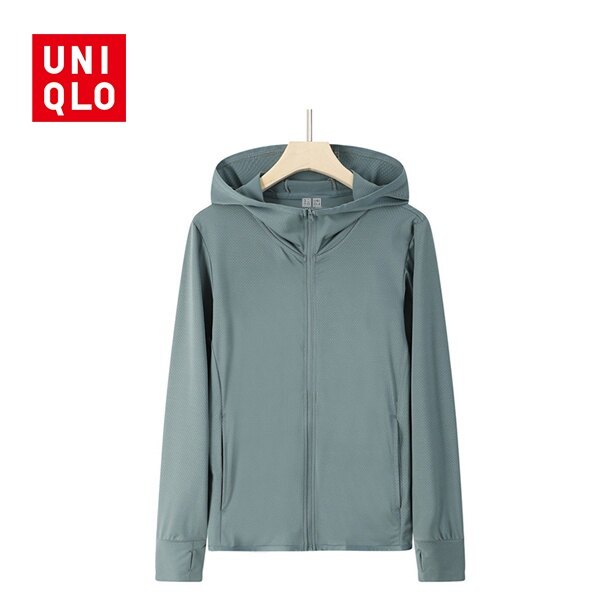 Shop Uniqlo Windbreaker with great 