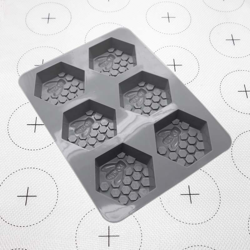 [Happy baking] In stock 6 Diamond Bee Silicone Handmade Soap Mold Honeycomb Honeycomb Chocolate Mooncake Mold DIY Baking tool