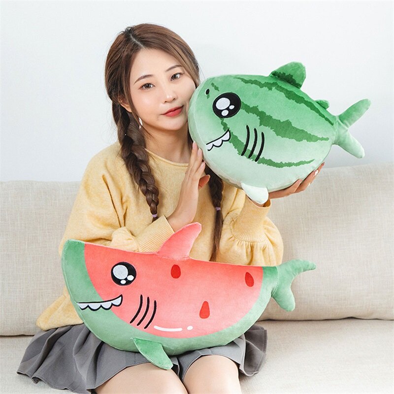 Đồ chơi nhồi bông hoạt hình búp bê cá mập dưa hấu nhồi bông mềm gối ném trang trí nhà cửa quà tặng sinh nhật