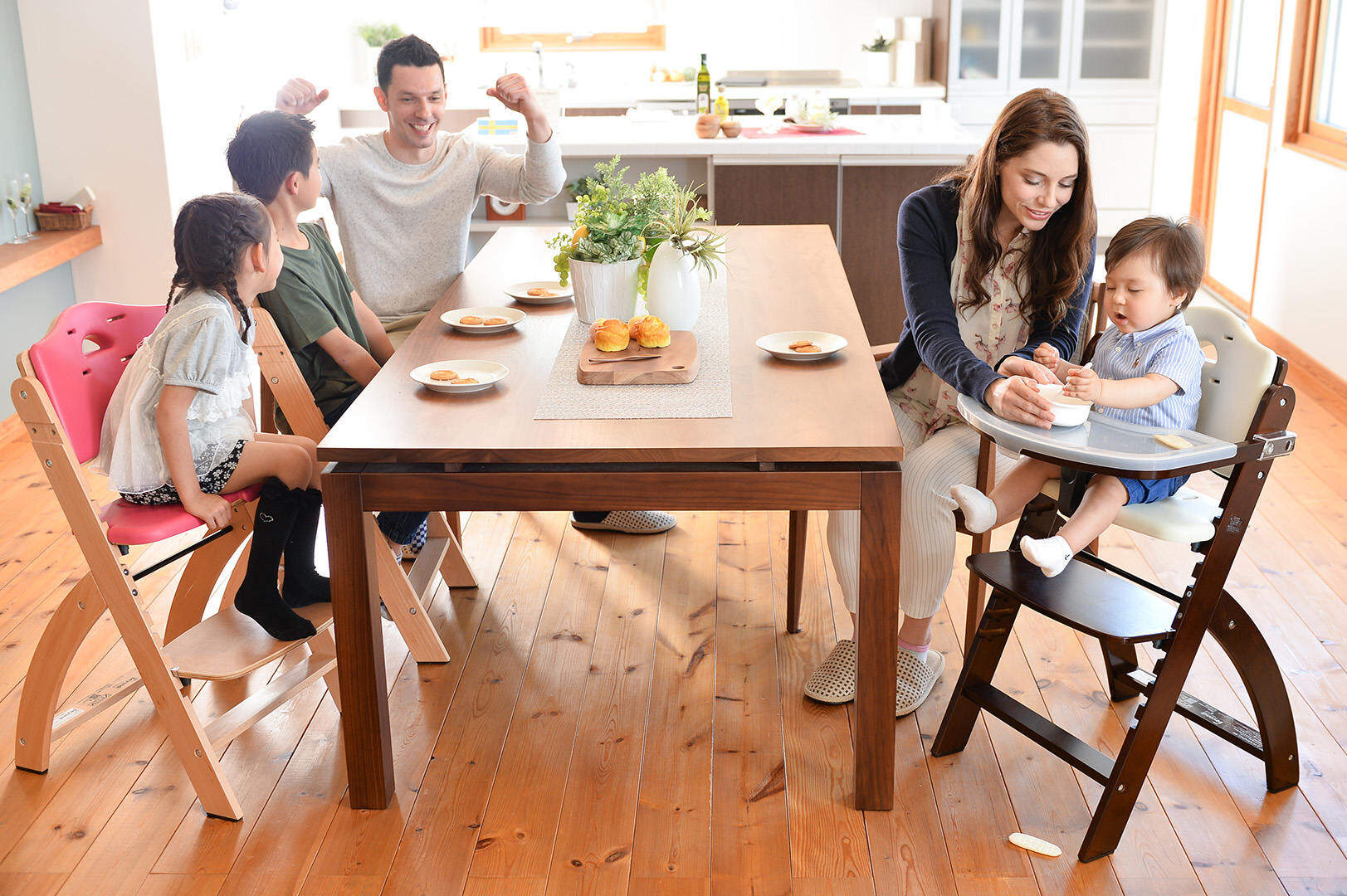abiie high chair canada