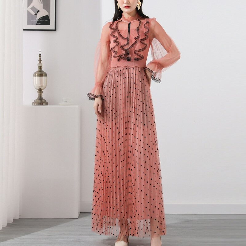 Đầm xếp ly dài tay chấm bi in họa tiết thêu ren mỏng khí chất mới retro cho nữ