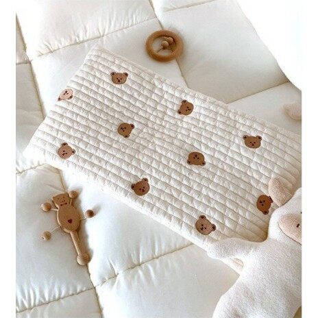 [HCM]GỐI MỎNG QUILTING CHỮ NHẬT DOT - TO - DOT TH&EcircU H&IgraveNH GẤU SHAGOMI H&AgraveN QUỐC
