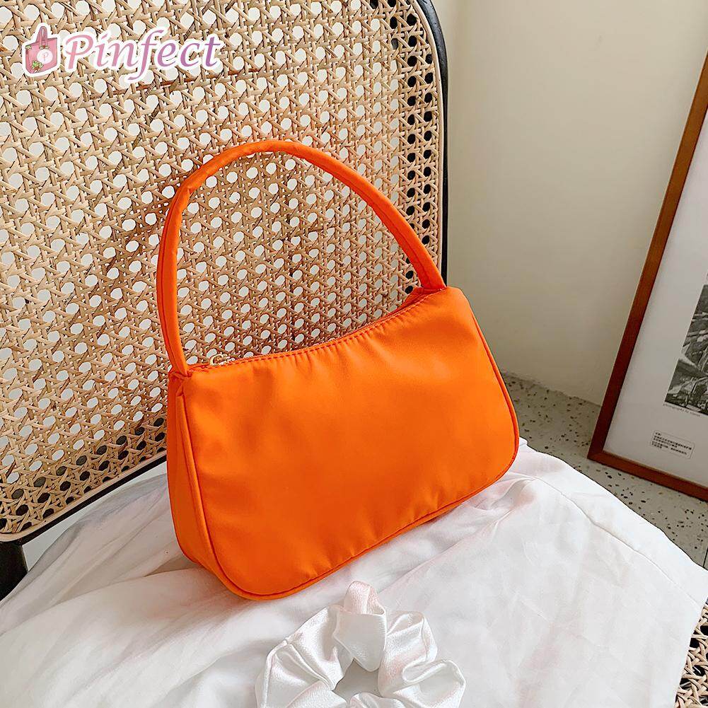 [Pinfect] Túi Xách Nữ Màu Trơn Nhiều Màu Sắc Cổ Điển Thời Trang Túi Đeo Vai Dưới Cánh Tay Đơn Giản Bằng Ni Lông Ví Tote Du Lịch Hàng Ngày Cho Nữ Túi Đeo Chéo