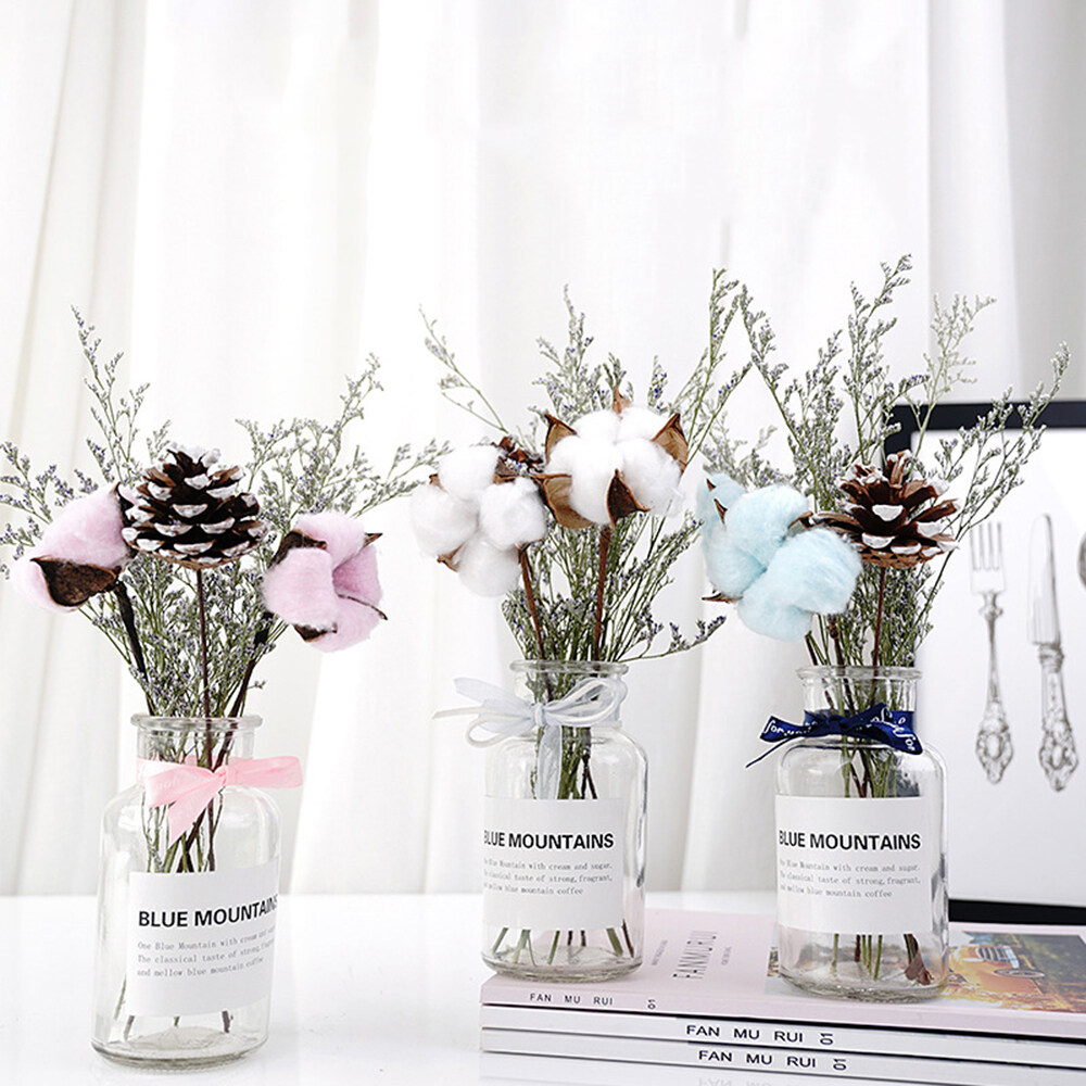 Bạn muốn tạo điểm nhấn cho phòng khách, nhưng lại muốn sử dụng những vật dụng thân thiện với môi trường? Hoa khô trang trí phòng khách chính là lựa chọn tuyệt vời. Loại hoa này không chỉ đẹp mà còn giúp bảo vệ môi trường. Với nhiều loại hoa khô đa dạng, bạn sẽ dễ dàng chọn lựa phù hợp với phong cách của mình.