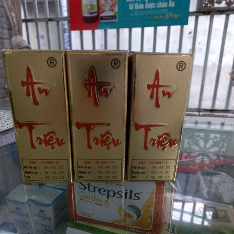 Dầu xoa bóp an triệu