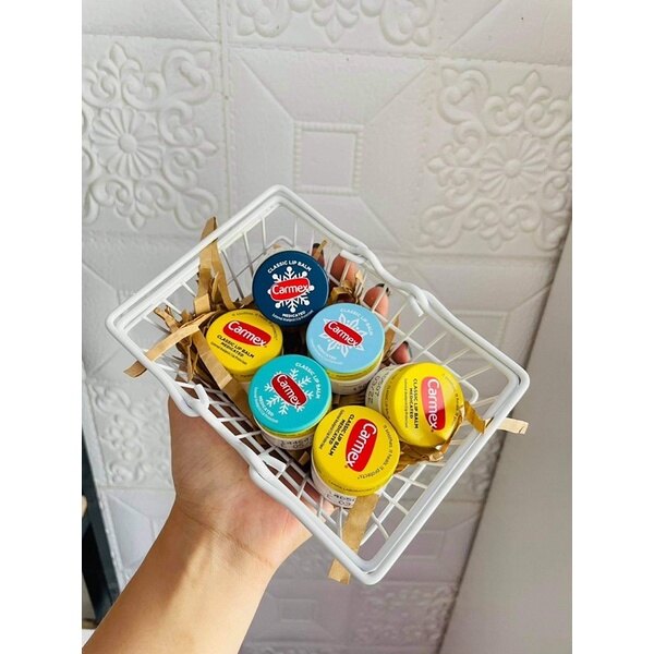 Son dưỡng carmex