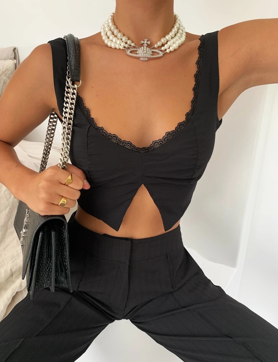 Áo Hở Eo Nữ Mùa Hè Phong Cách Mới 2021 Áo Ba Lỗ Ngắn Ôm Sát Màu Đen Trơn Thời Trang Đảng Clubwear Quần Áo, Điệu