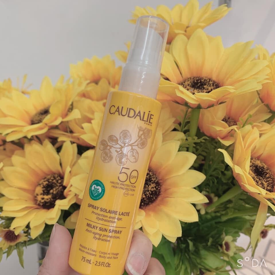 Kem chống nắng dạng xịt Caudalie SPF50 75ml