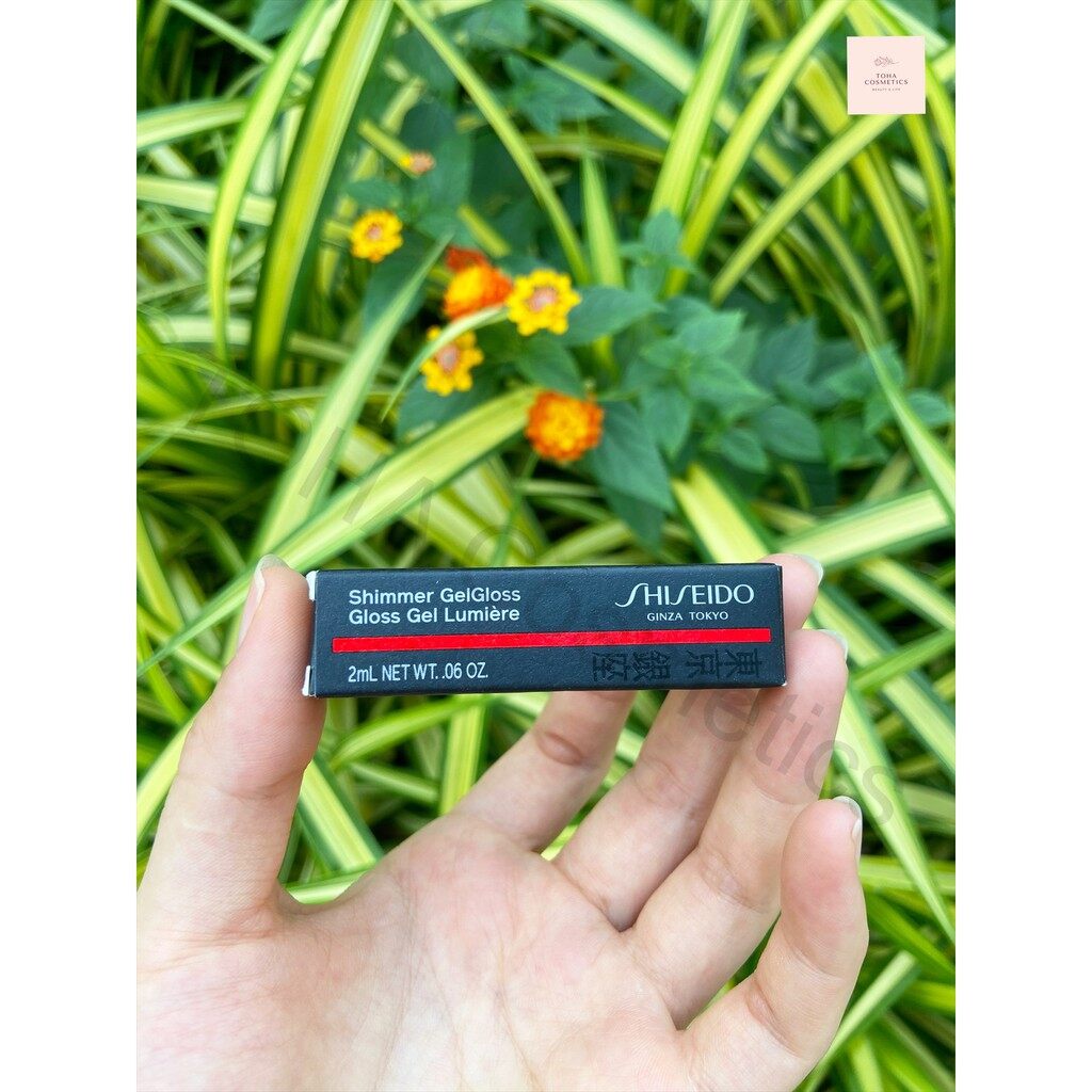 Son Bóng Shiseido Shimmer Gelgloss - Màu Shin-Ku Red