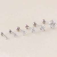 Calistouk แฟชั่น CZ 3 เขี้ยว tragus กระดูกอ่อนสแตนเลสหูสตั๊ดคริสตัลเพทายต่างหูเครื่องประดับเจาะเหล็กล้าง