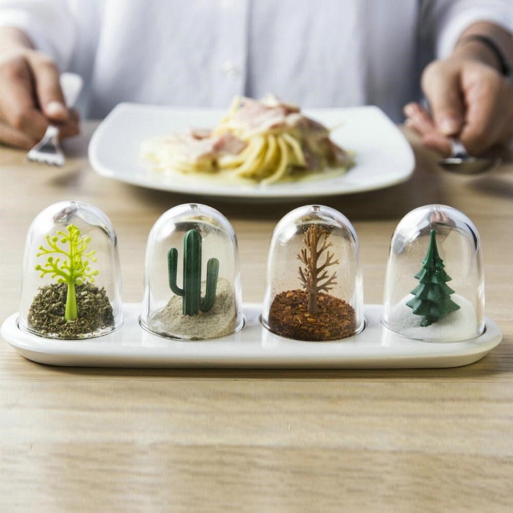 【Fire New】 Seasoning Box Storage Bottle 4Pcs/Set Plants Animals Kitchen Spice Can Salt Jar