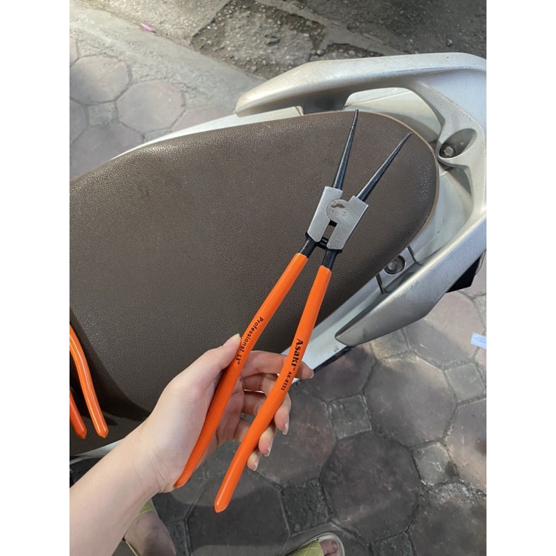 Kìm mở phanh trong ngoài mũi thẳng ra 13" asaki, ak-8331