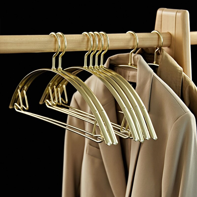 【coat hanger】 5pcs No trace Clothes Hangers Gold/Sliver Aluminium Alloy Coat Hanger Wardrobe Storage Racks Household Clotheshorse Wholesale ราคา  1,516 บาท*ส่งฟรี