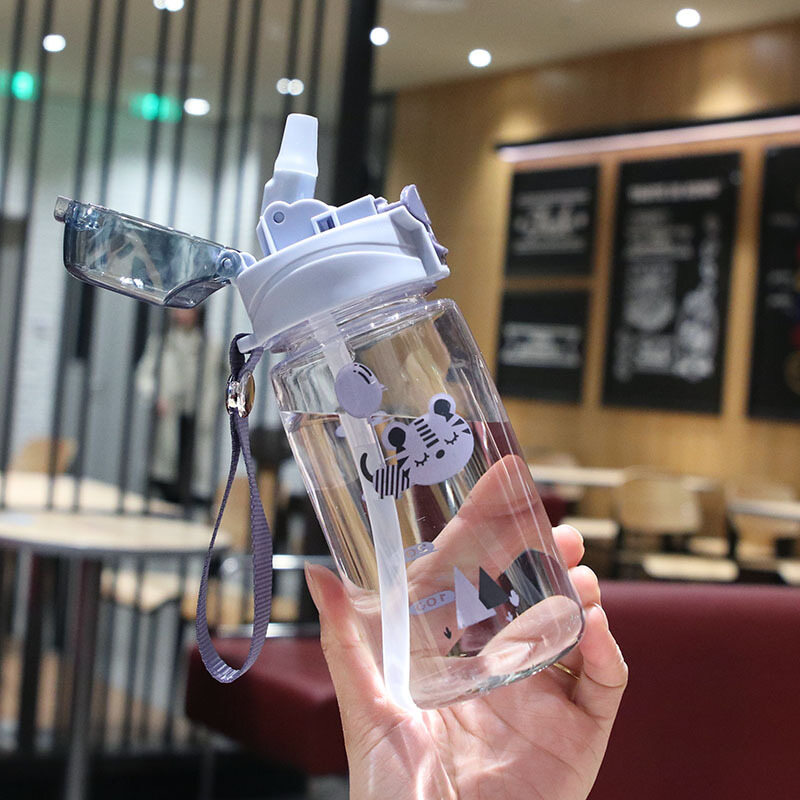 Cốc Uống Nước Cho Trẻ Em 500ML Cốc Cho Bé Ăn Hoạt Hình Sáng Tạo Có Ống Hút Bình Nước Chống Rò Rỉ Cốc Cho Trẻ Em Cầm Tay Ngoài Trời